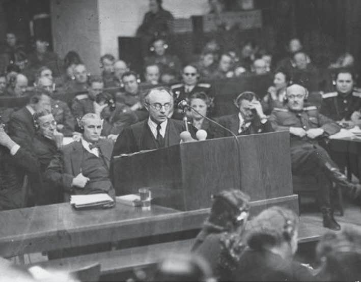 Нюрнбергский процесс - i_009.jpg