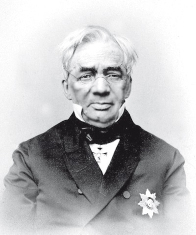 Знаменитые петербургские дома. Адреса, история и обитатели - img_8