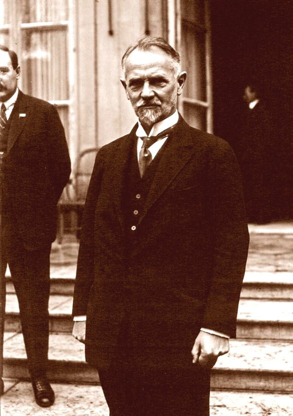 Леонид Красин. Красный лорд - i_107.jpg