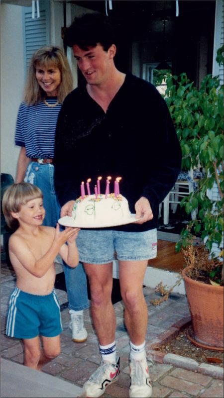 Друзья, любимые и одна большая ужасная вещь. Автобиография Мэттью Перри - p_27.jpg