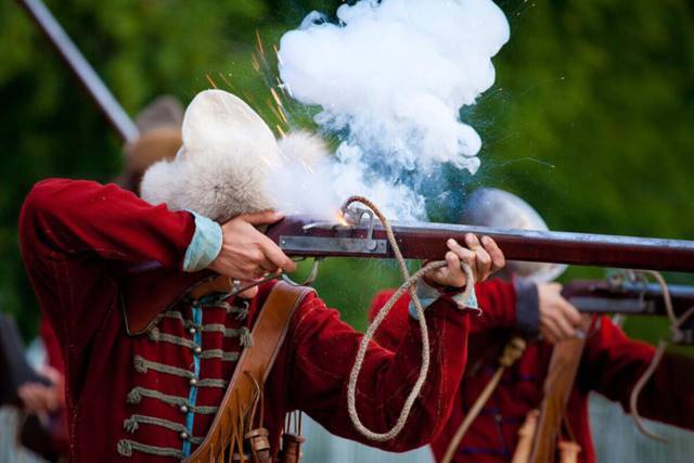 Град обреченный (СИ) - i_004.jpg