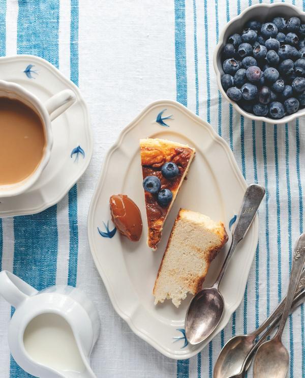 Творог, сдоба и любовь. Нежные рецепты для всей семьи. От сырников и запеканок до чизкейка и штоллена - i_009.jpg