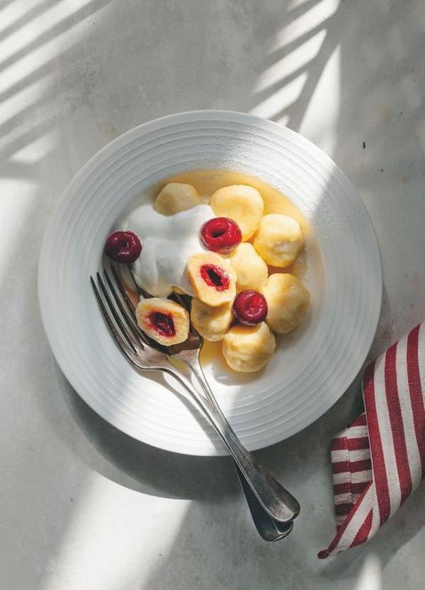 Творог, сдоба и любовь. Нежные рецепты для всей семьи. От сырников и запеканок до чизкейка и штоллена - i_027.jpg