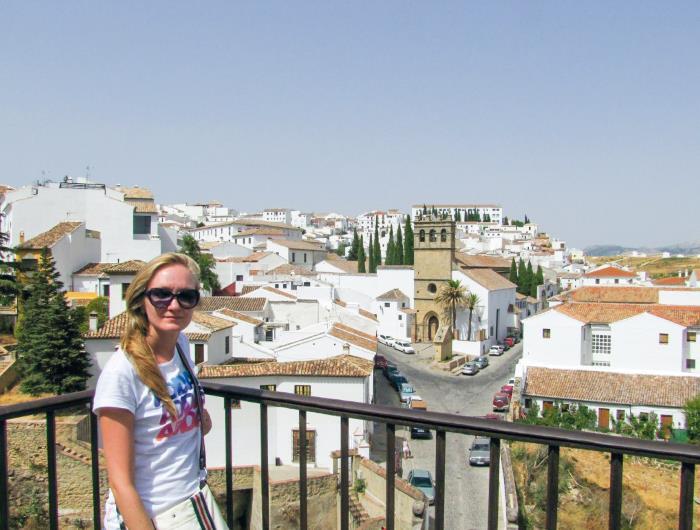 Испания изнутри. Как на самом деле живут в стране фламенко и сиесты? - i_022.jpg