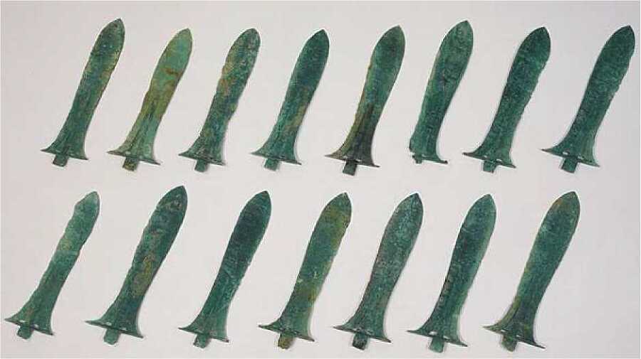 Страна восходящего солнца. Загадки древней истории - i_033.jpg