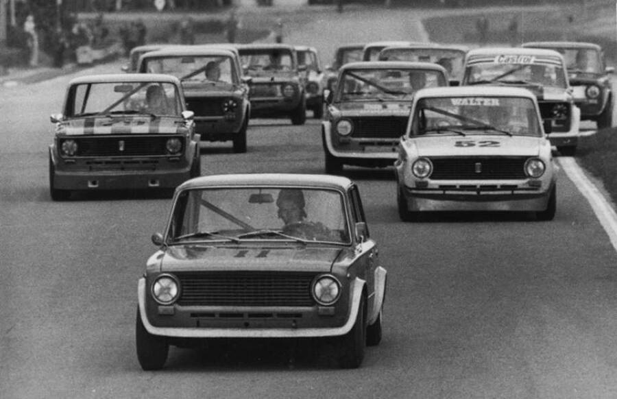 Скорость. Назад в СССР 3 (СИ) - nonjpegpng_d3faa0ae-0096-4c2a-91a0-1e72433b00c6.jpg