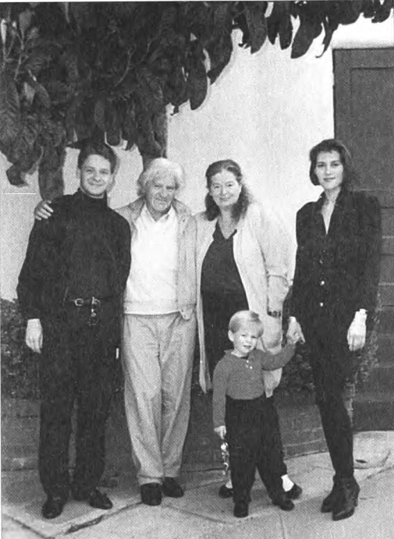 Рядом со Сталиным - i_006.jpg