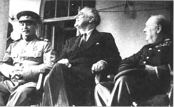 Рядом со Сталиным - i_019.jpg