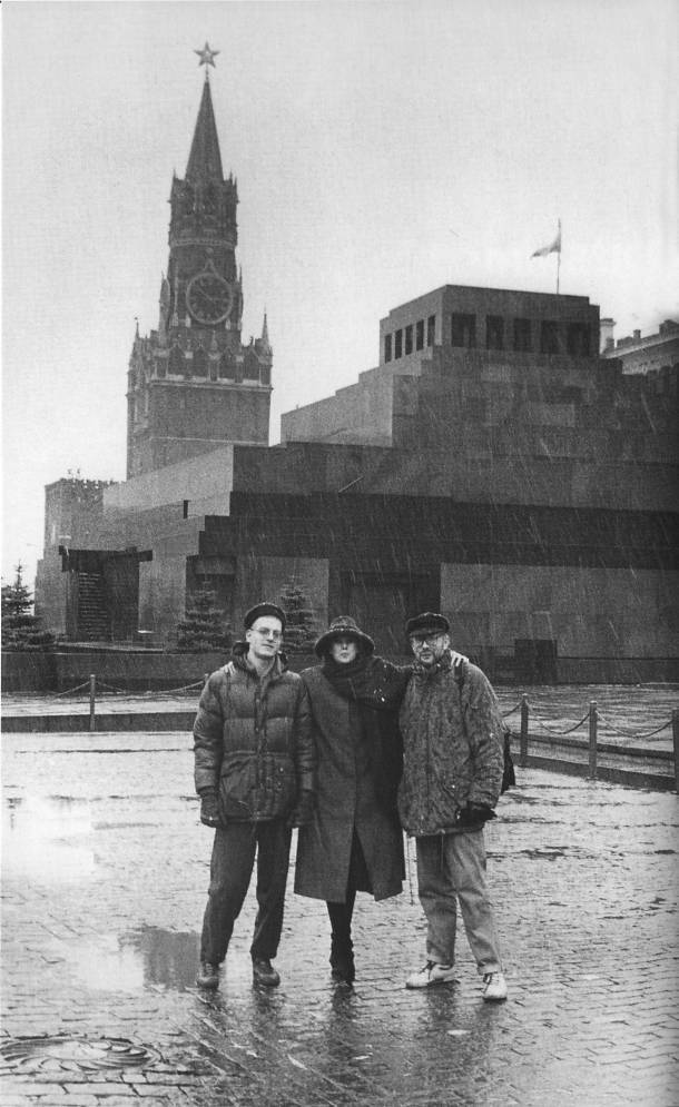 Это я — Елена: Интервью с самой собой. Стихотворения - i_004.jpg