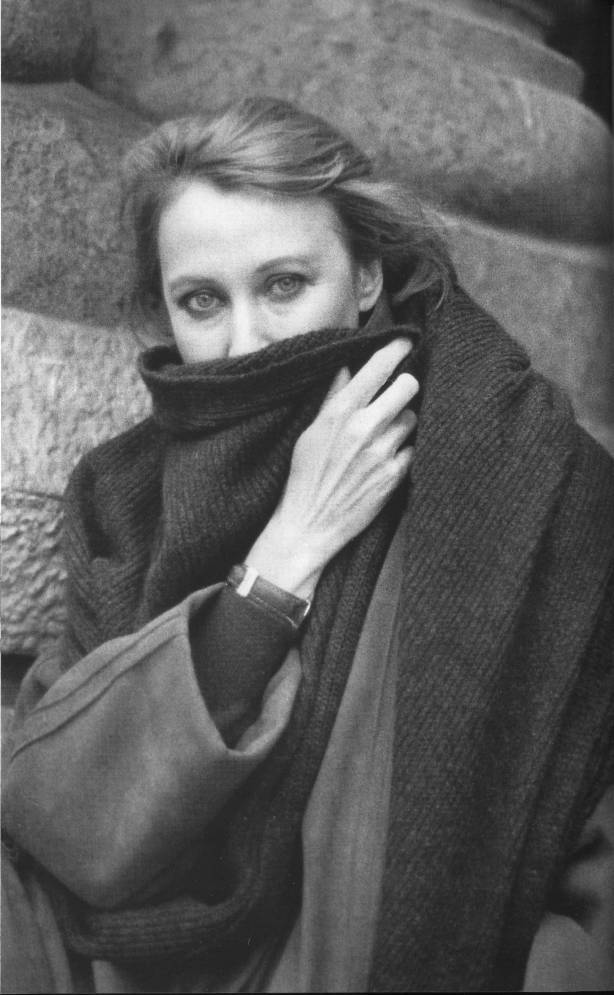 Это я — Елена: Интервью с самой собой. Стихотворения - i_006.jpg