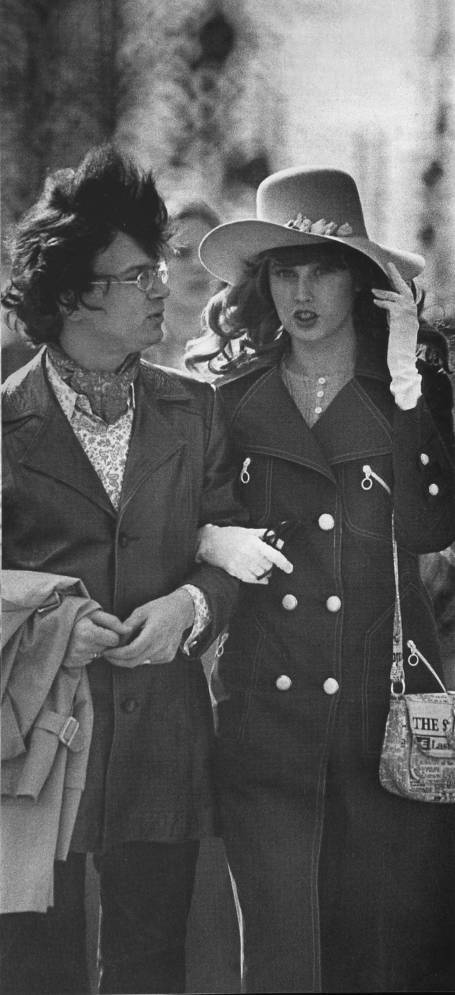 Это я — Елена: Интервью с самой собой. Стихотворения - i_008.jpg