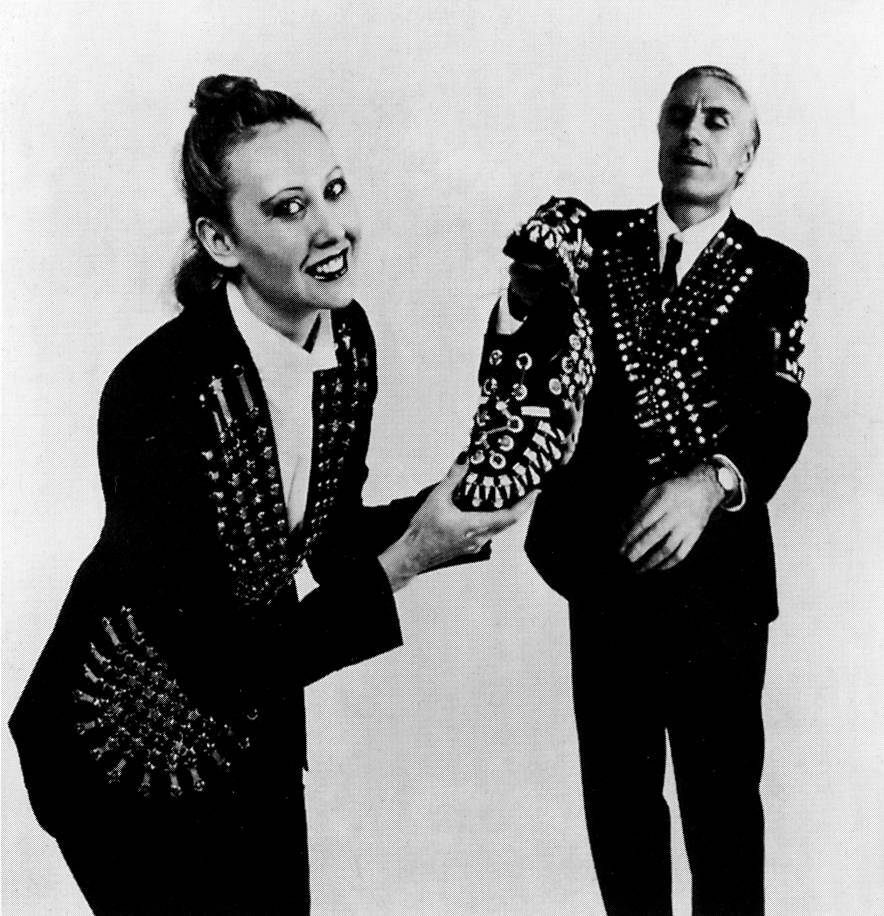 Это я — Елена: Интервью с самой собой. Стихотворения - i_013.jpg