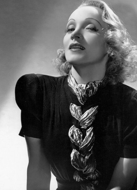 Ремарк. «Как будто всё в последний раз» - i_032.jpg