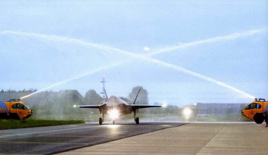 Авиация и космонавтика 2016 12 - img_132.jpg