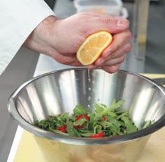 Вегетарианская кухня - salad_with_pear_and_arugula_3.jpg