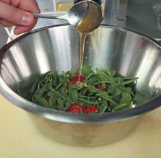 Вегетарианская кухня - salad_with_pear_and_arugula_4.jpg