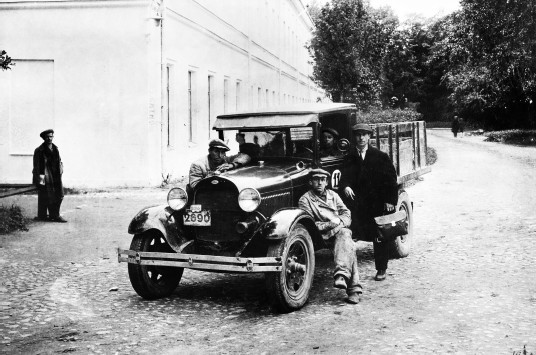 Лесной: исчезнувший мир. Очерки петербургского предместья - i_046.jpg