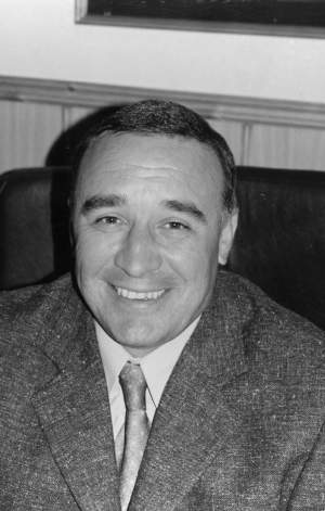 Тхэквондо. Теория и методика. Том.1. Спортивное единоборство - i_001.jpg