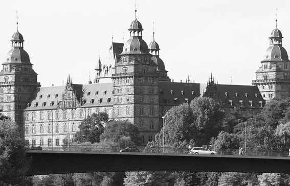 Кёльн и замки Рейна - i_013.jpg