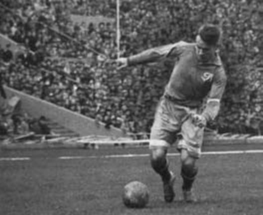 Бесков против Лобановского. Москва – Киев. Бескровные войны - i_001.jpg