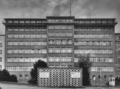 Маркус Вольф - i_049.jpg