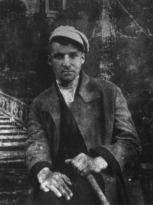 Симонов и война - i_007.jpg