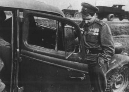 Симонов и война - i_024.jpg