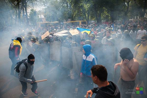 Принимаем огонь на себя! - doc2fb_image_02000006.jpg