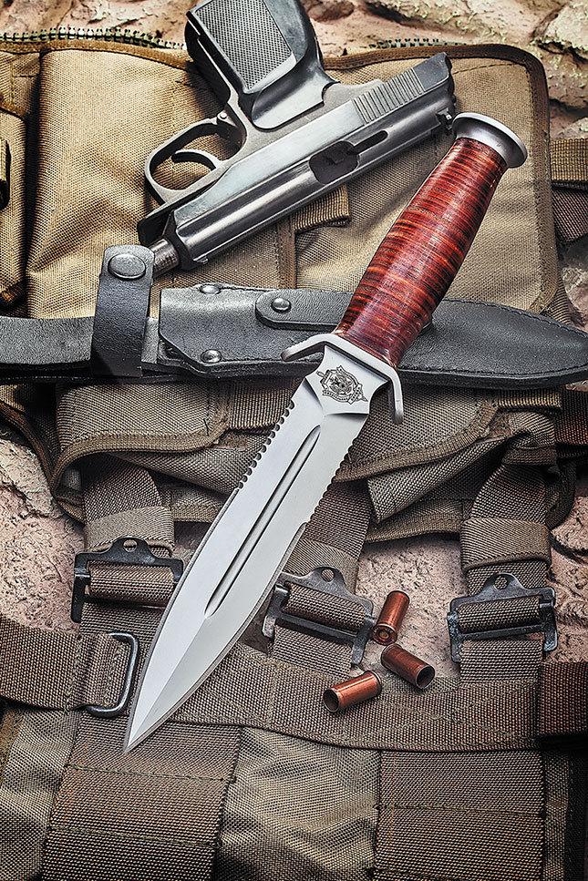 Большая энциклопедия ножей мира - i_002.jpg