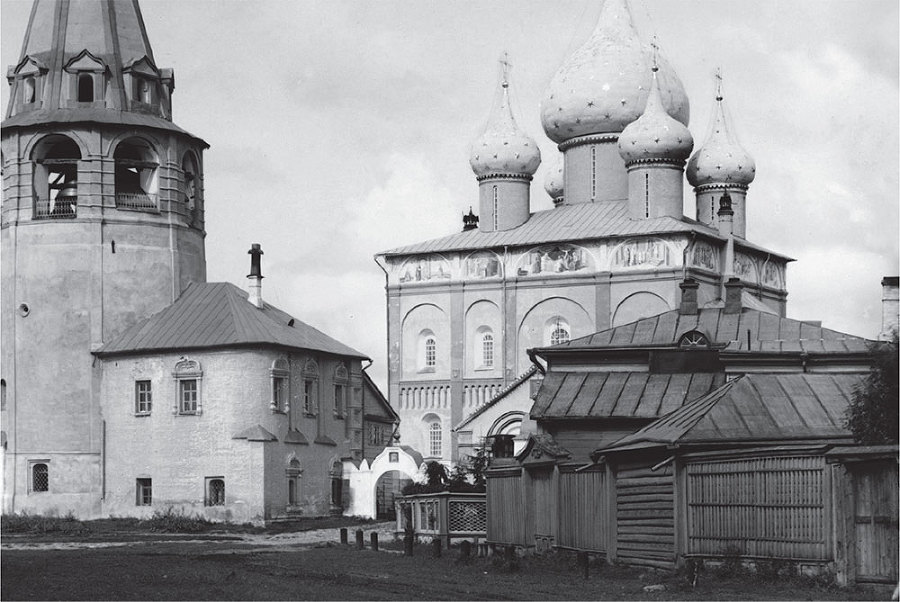 «Душа грустит о небесах…» Стихотворения и поэмы - i_011.jpg