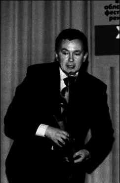 Российская реклама в лицах - i_004.png