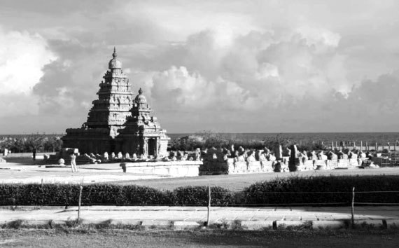 100 великих загадок Индии - i_027.jpg