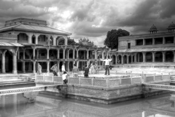 100 великих загадок Индии - i_034.jpg