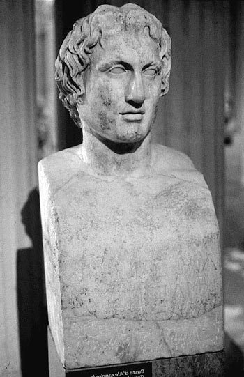 100 великих загадок Индии - i_042.jpg