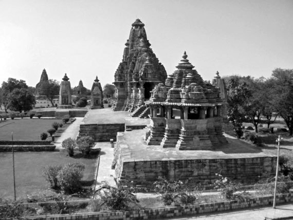 100 великих загадок Индии - i_085.jpg