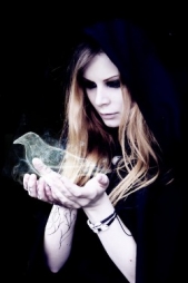 Реквием по мечте (СИ)  - автор Потемкина Анастасия 