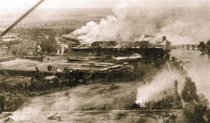 22 июня – 9 мая. Великая Отечественная война - img43cb2da6408e4ffbbd71958d940e4242.jpg