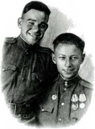 Я дрался на По-2. «Ночные ведьмаки» - i_027.jpg