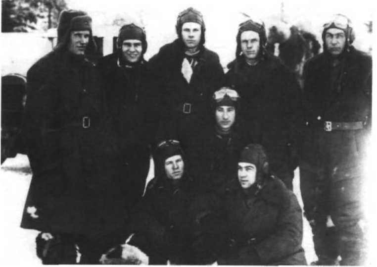 Я дрался с асами люфтваффе. На смену павшим. 1943—1945. - image051.jpg