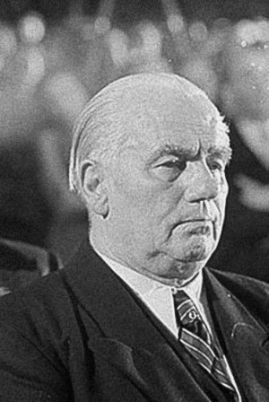 Апокалипсис XX века. От войны до войны - i_009.jpg