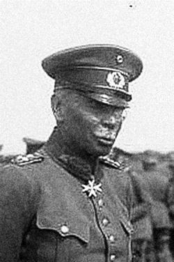 Апокалипсис XX века. От войны до войны - i_019.jpg