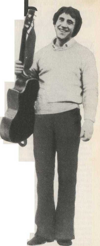 Живая жизнь. Штрихи к биографии Владимира Высоцкого - 2 - image4.jpg